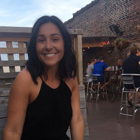 Meet your Posher, Taylor - Picture 1 of 1